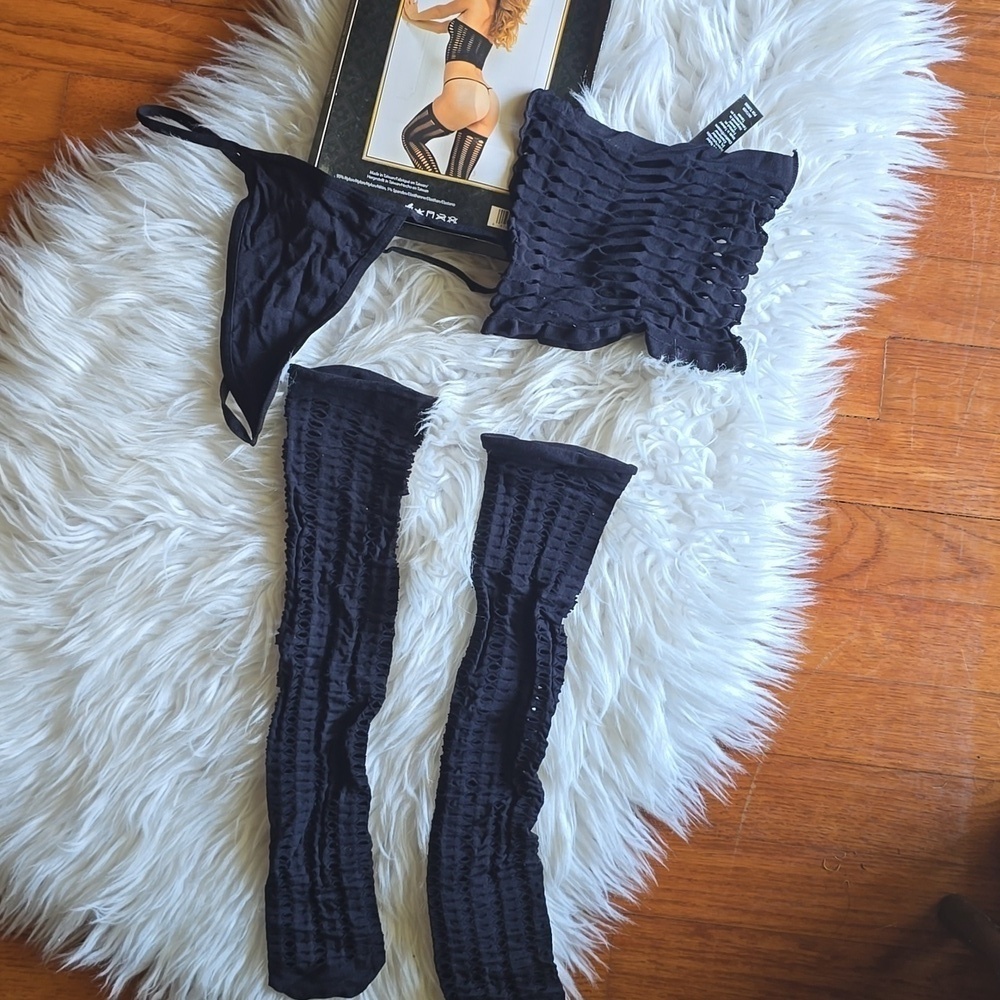 NEW Rene Rofe 3 Piece Lingerie - Picture 2 of 7